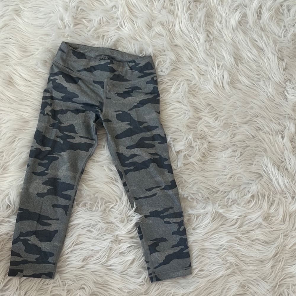 Athleta Girls Chit Chat Capri 8-10
